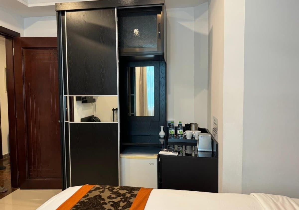 Deluxe Double Room Side Sea View