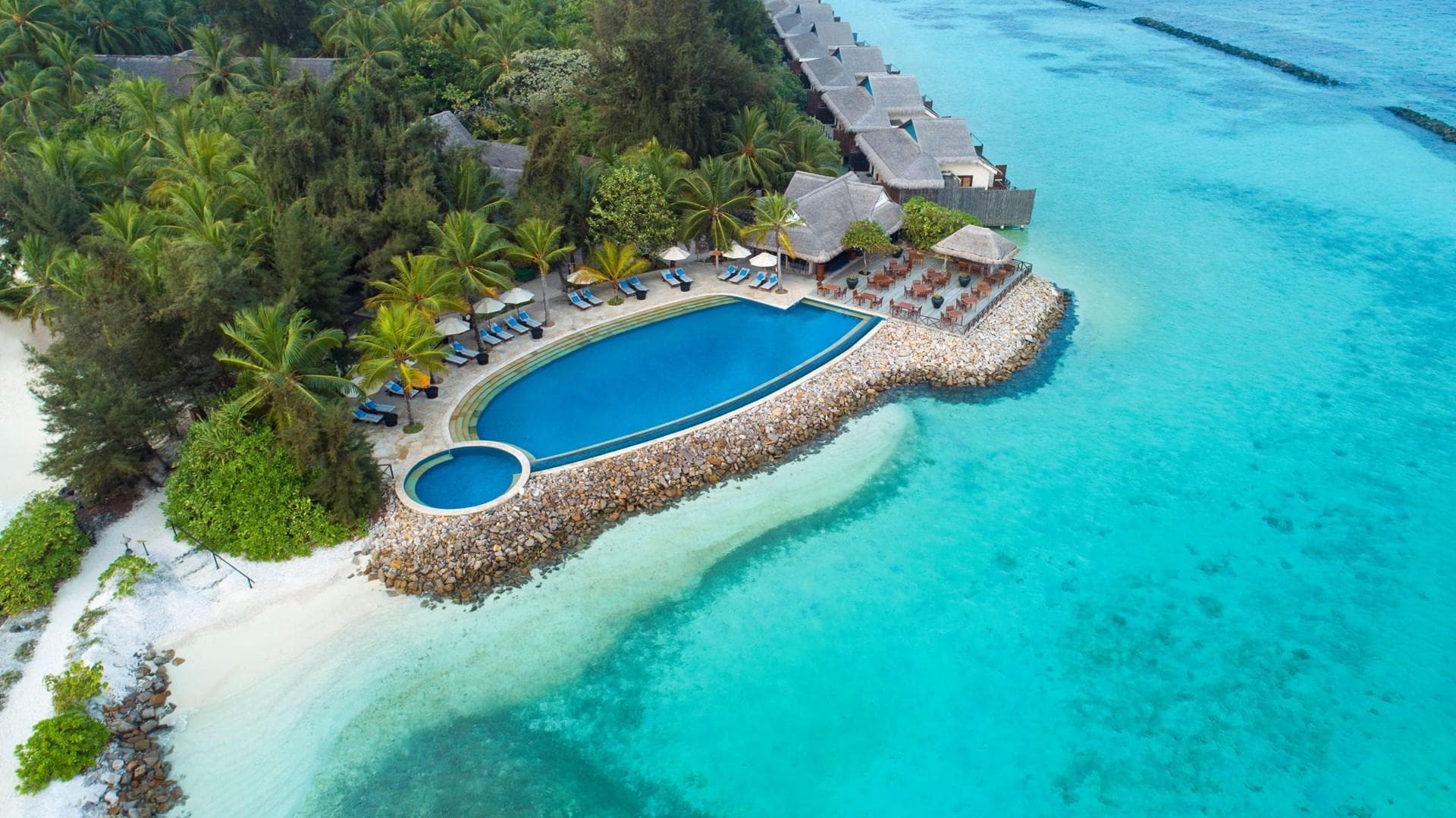 Hulhumale: Taj Coral Reef Daycations: Luxury Escapes Just for the Day