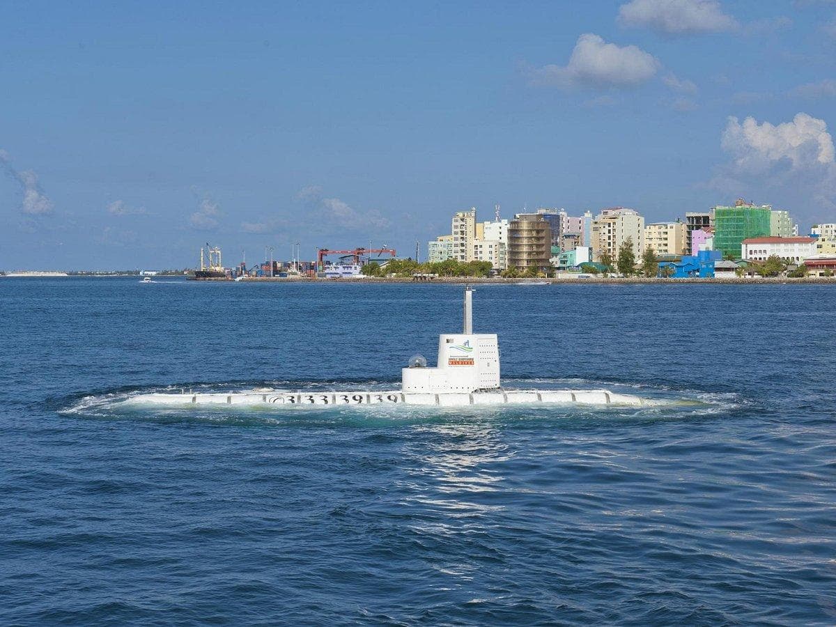 Malé: Whale Submarine Maldives – The World’s Deepest Passenger Submarine Dive