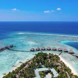 Adaaran Club Rannalhi Day Trip – All-Inclusive Resort Experience 2