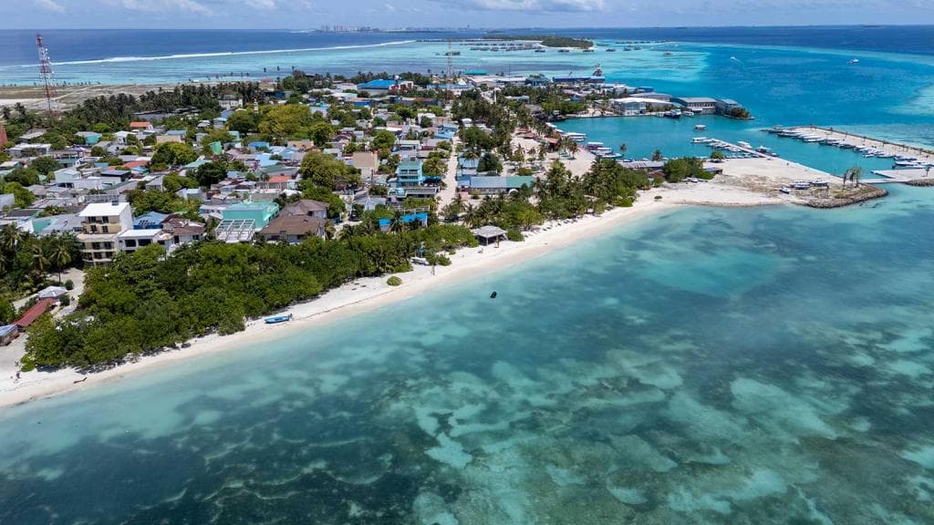Himmafushi — island in the Maldives