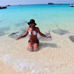 Shark Bay Adventure – Sharks, Dolphins & Explore Fulidhoo Island 7