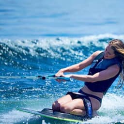 Kneeboarding Adventure in Maafushi – Thrilling Water Sports Experience  1