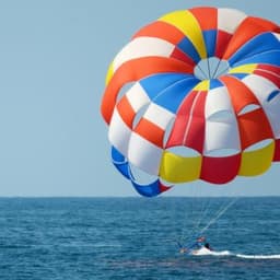 Parasailing in Maafushi – Soar Above the Stunning Maldives Lagoon 3