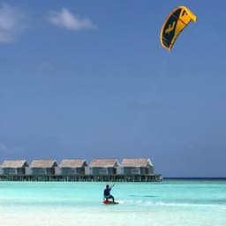 Kite Surfing Adventure in Maafushi – Glide Over the Maldivian Waters 4