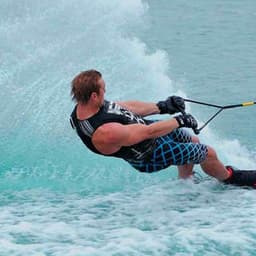 Wake Boarding in Maldives – Thrill and Adventure for All Levels 4