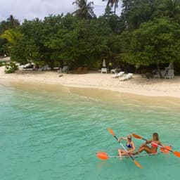Full-Day Maldivian Cultural & Snorkeling Expedition - Thulusdhoo & Huraa Island Hopping  4