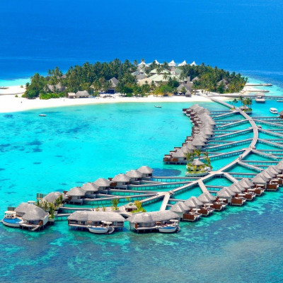 what-does-a-trip-to-the-maldives-look-like-image