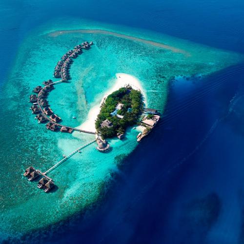 Malé: Adaaran Prestige Vadoo Maldives Day Pass – Overwater Paradise with Dining & Beach Access Image