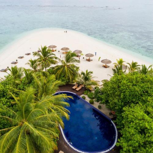 Hulhumalé: Luxury Day Trip to Adaaran Prestige Vadoo – Maldives Resort with Overwater Villas & Lunch Image